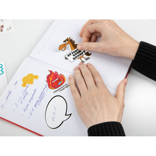 Наклейки ПВХ Sticker Pack на заказ, S