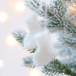 Подвеска на елку «Вьюжка», носочки, белая