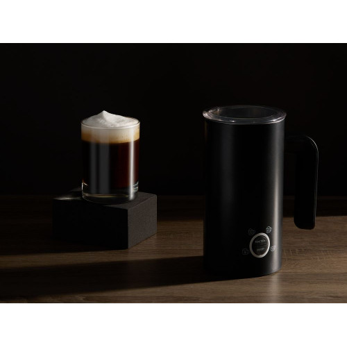 Электрический вспениватель молока Creamistry, черный